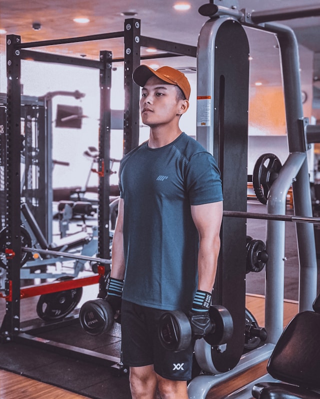 CrossFit Reading member training at the gym